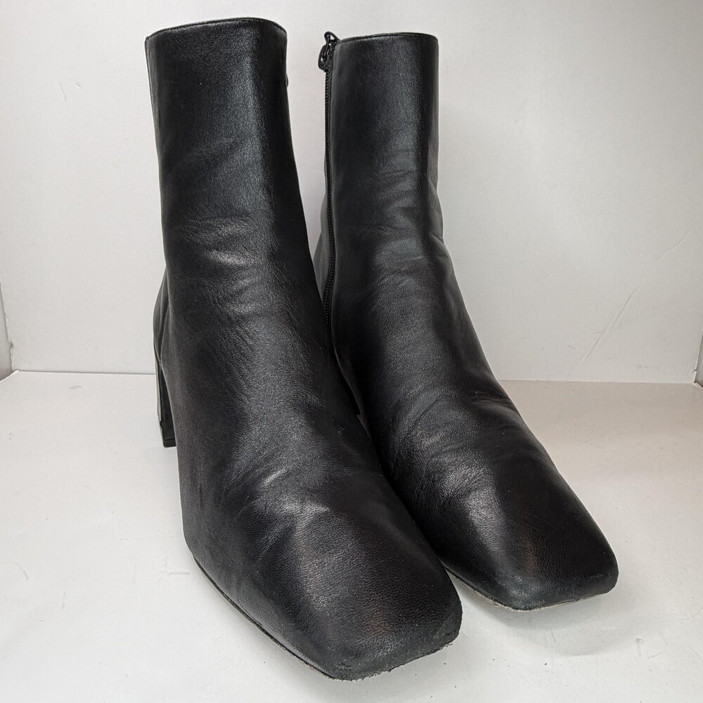 Vince Vero Cuoio Block Heel Boots Womens Size 8.5 Black Leather Ankle Bootie